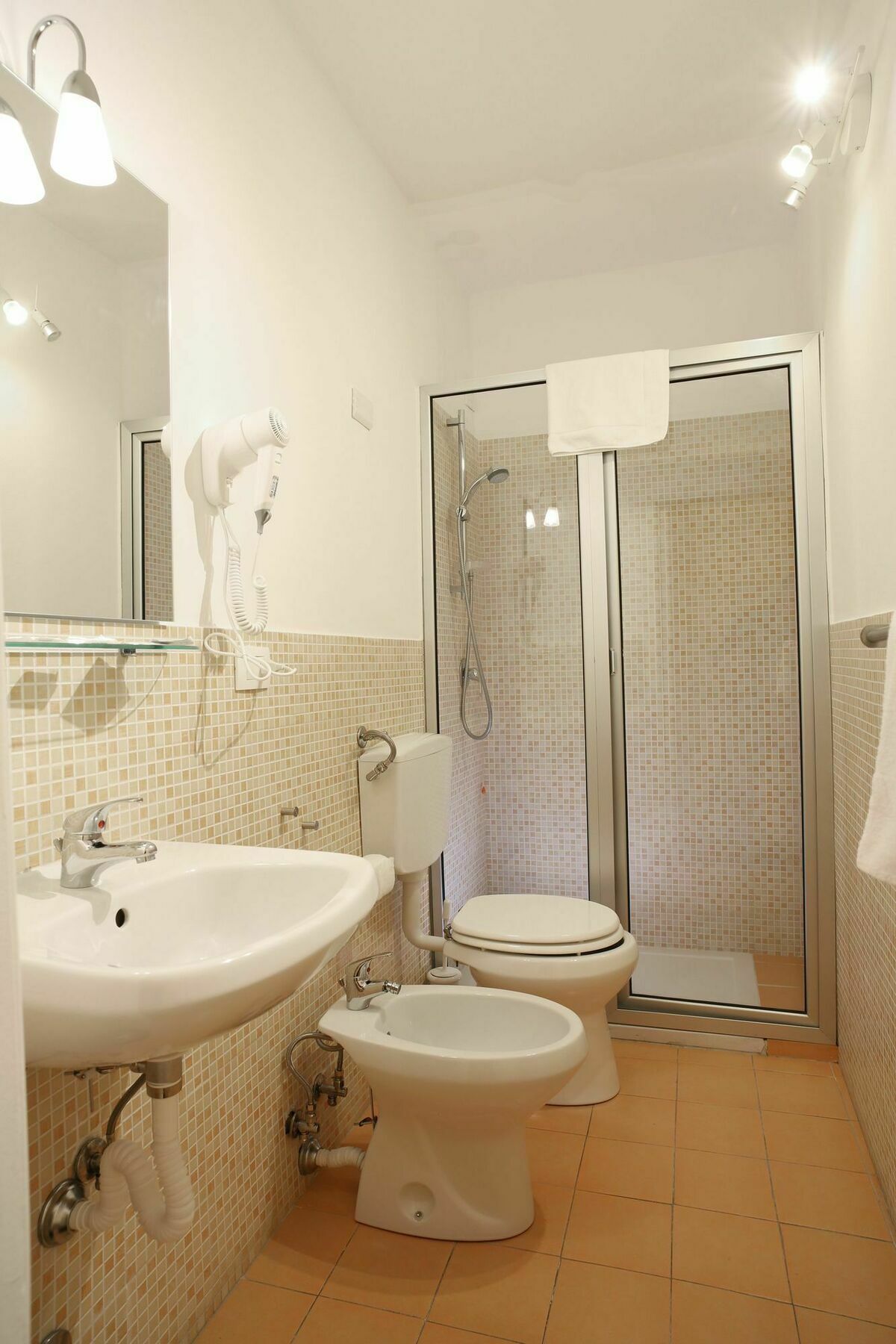 B&B Elios Rooms Guest house